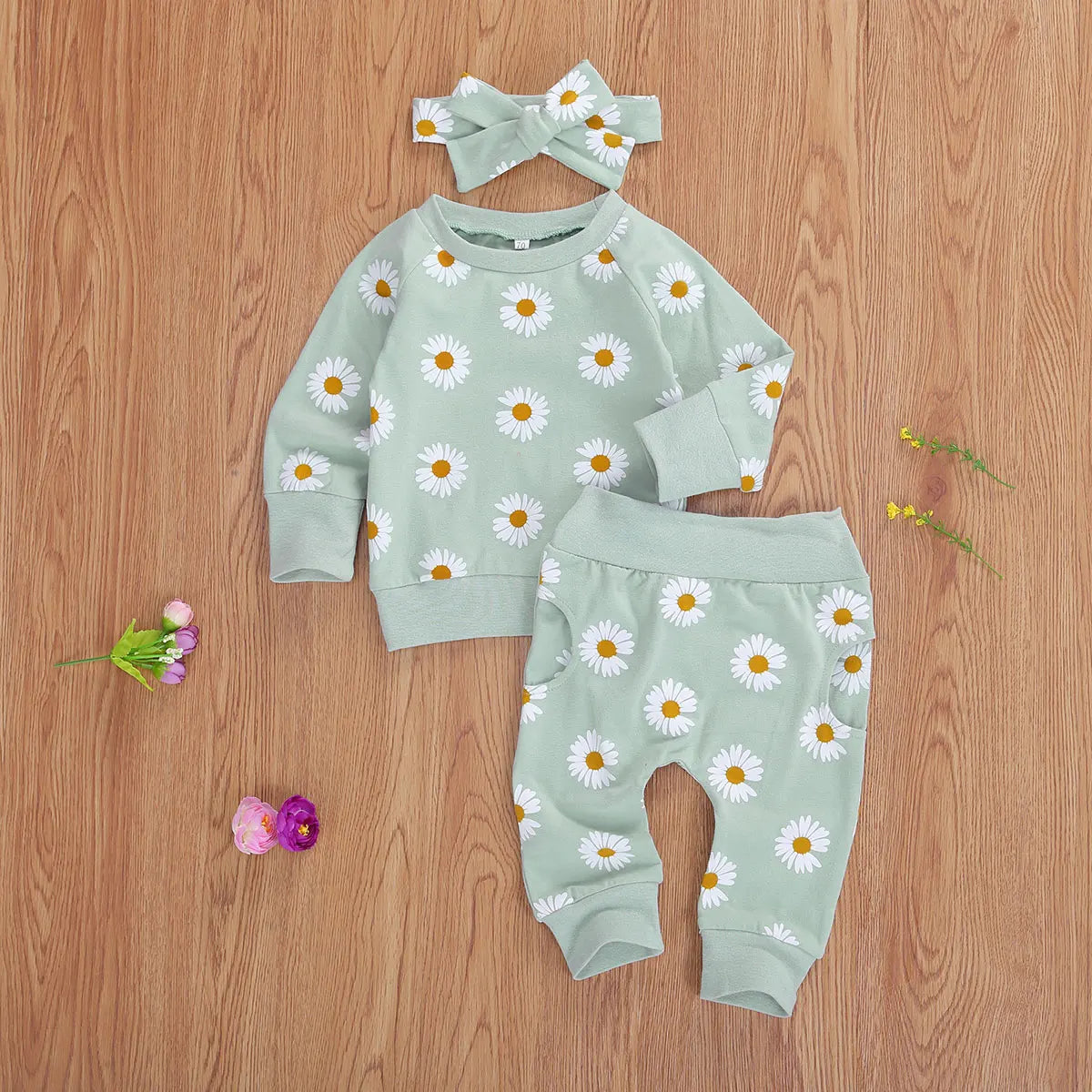 Daisy Print Baby Set with Bow Headband