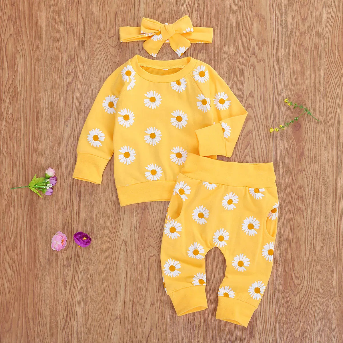 Daisy Print Baby Set with Bow Headband